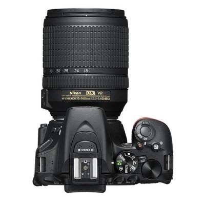 دوربین دیجیتال نیکون مدل D5600 همراه با لنز 140-18میلی متر (VR (af-s