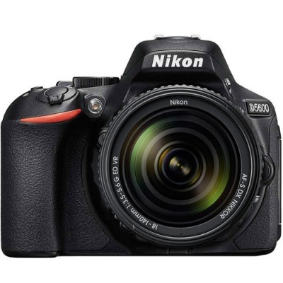 دوربین دیجیتال نیکون مدل D5600 همراه با لنز 140-18میلی متر (VR (af-s