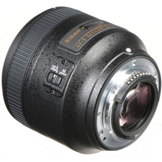 Nikon AF-S NIKKOR 85mm f/1.8G