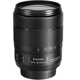 Canon EF-S 18-135mm f/3.5-5.6 IS USM
