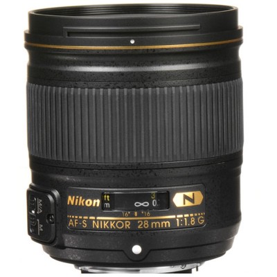 Nikon AF-S NIKKOR 28mm f/1.8G Lens