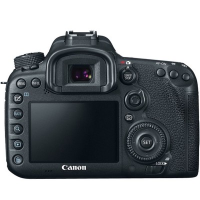 Canon EOS 7D Mark II DSLR Camera with 18-135mm IS STM Lens